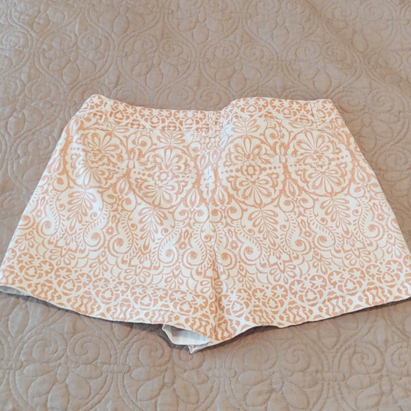 Shorts - Picture 2 of 3